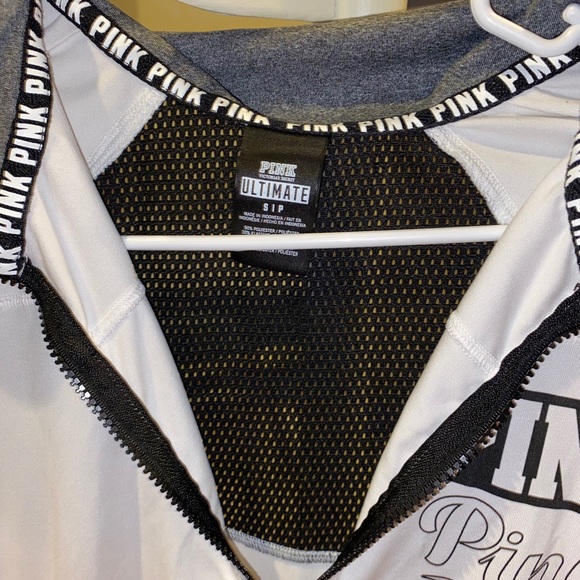 PINK Ultimate Sports Jacket / Sweatshirt - Picture 3 of 3